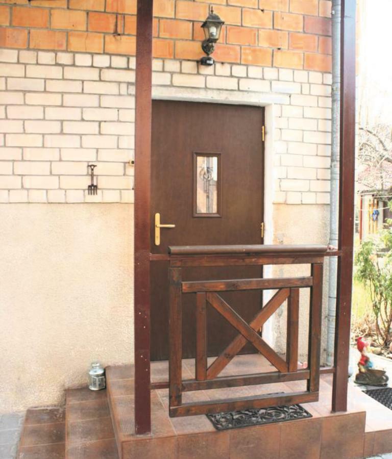 Guest House Beryozovka Брест Екстериор снимка